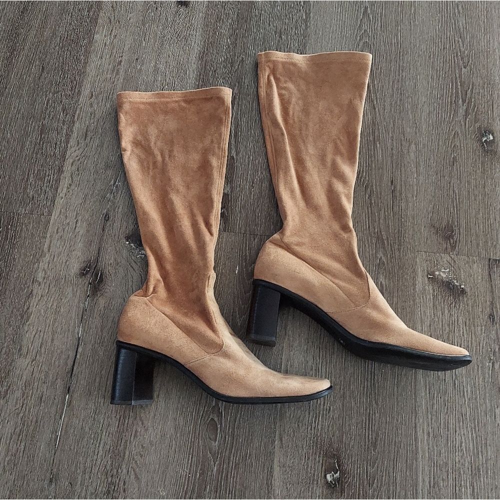 Vintage Franco Sarto Soft Tan Faux Suede Knee High Heeled Boots Size 11M